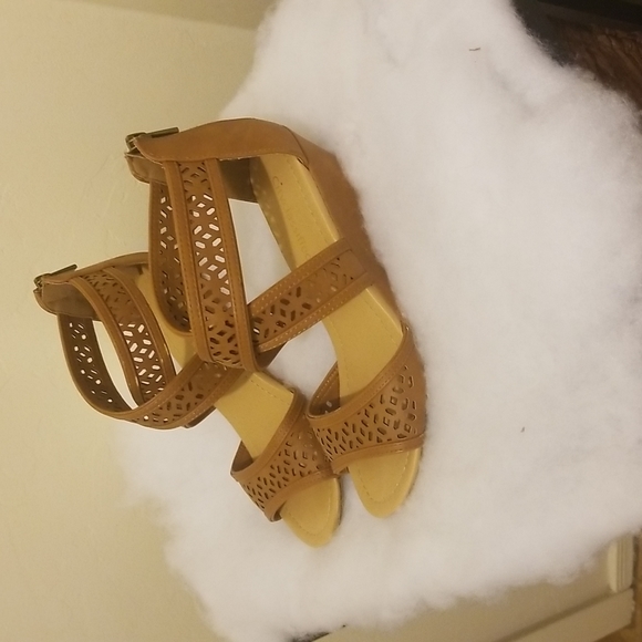 Cityclassified Shoes - City Classified Zip up Wedge